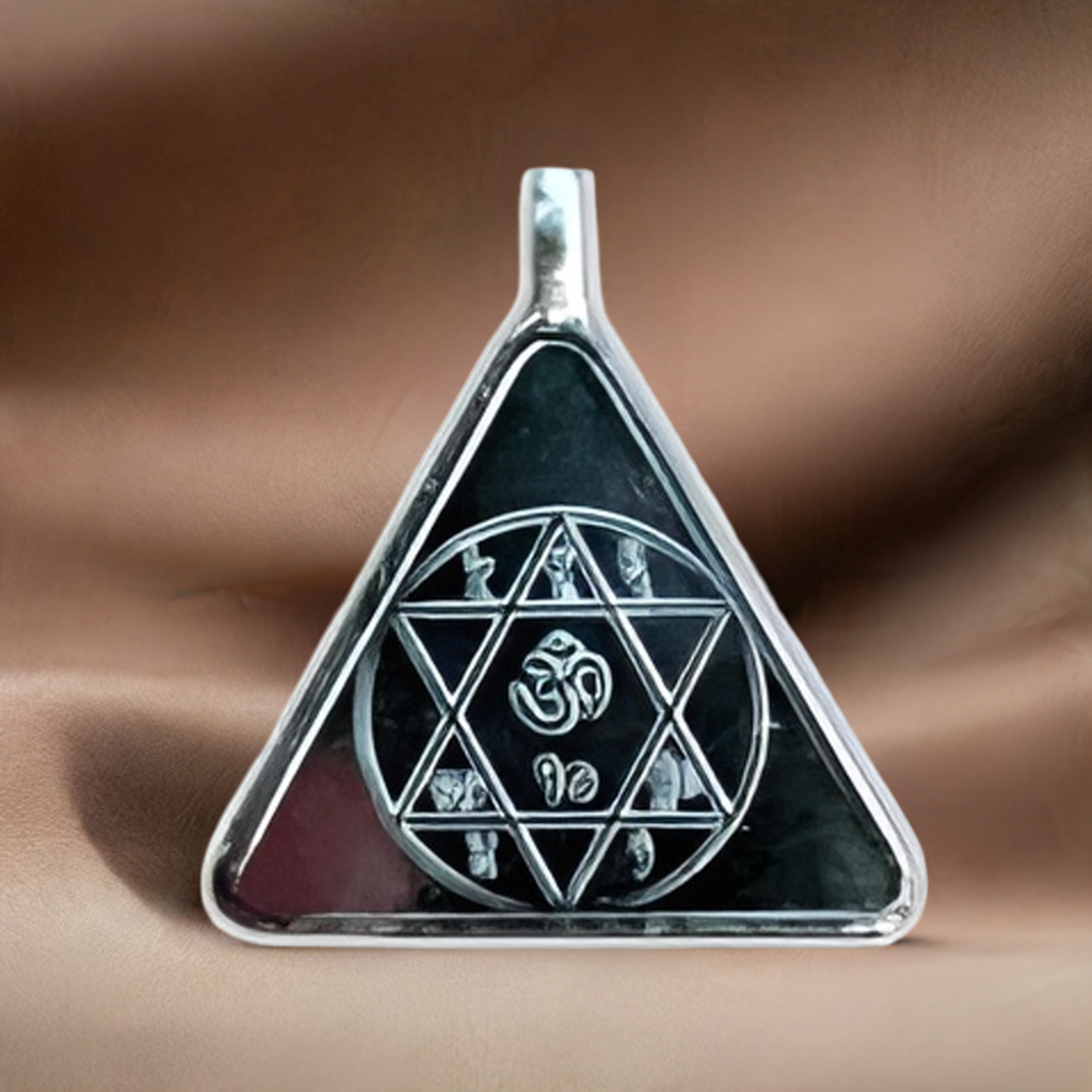 Gayatri Yantra Pedant